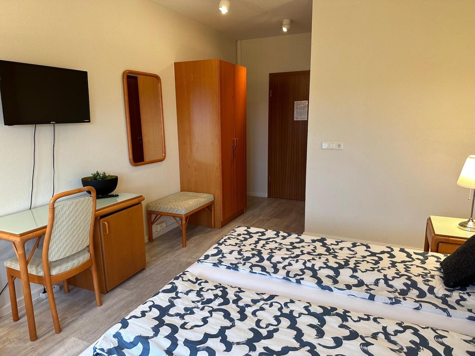 Hotel North Star Statharfloet 3*